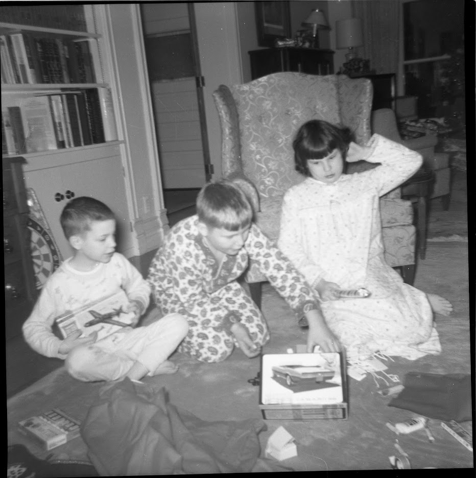 Message from Bill 2018 inset image--Oswald's Pharmacy owner Bill Anderson's home in 1967. Bill with his siblings Becky and Peter.