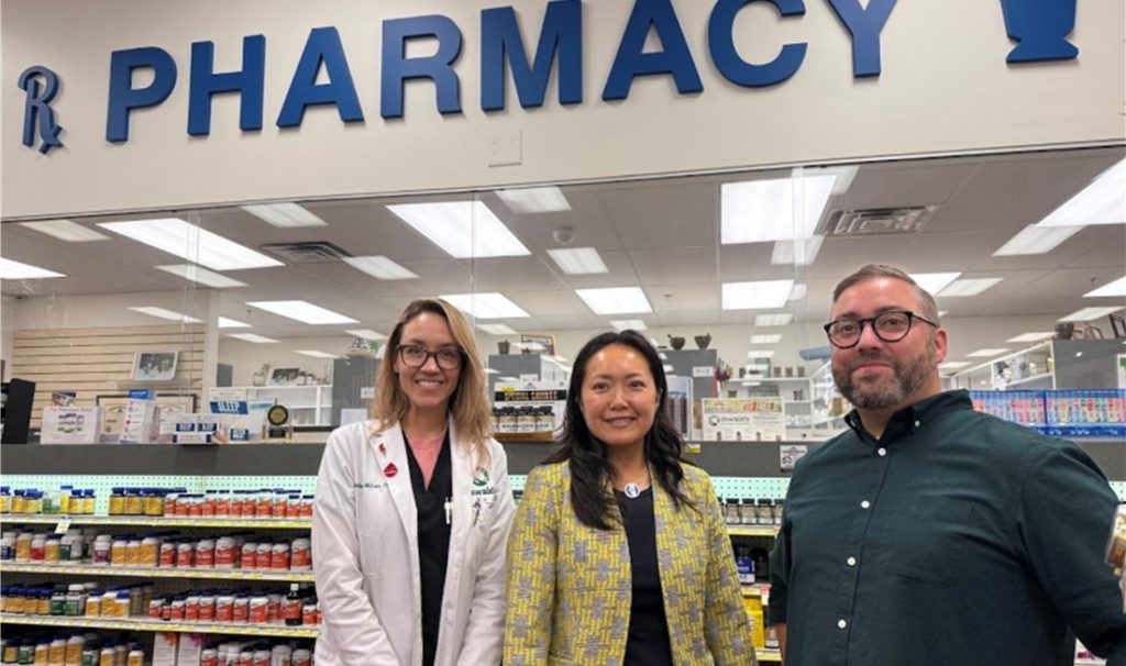 Photo of Alex, Melissa, & Janet Yang Rohr.